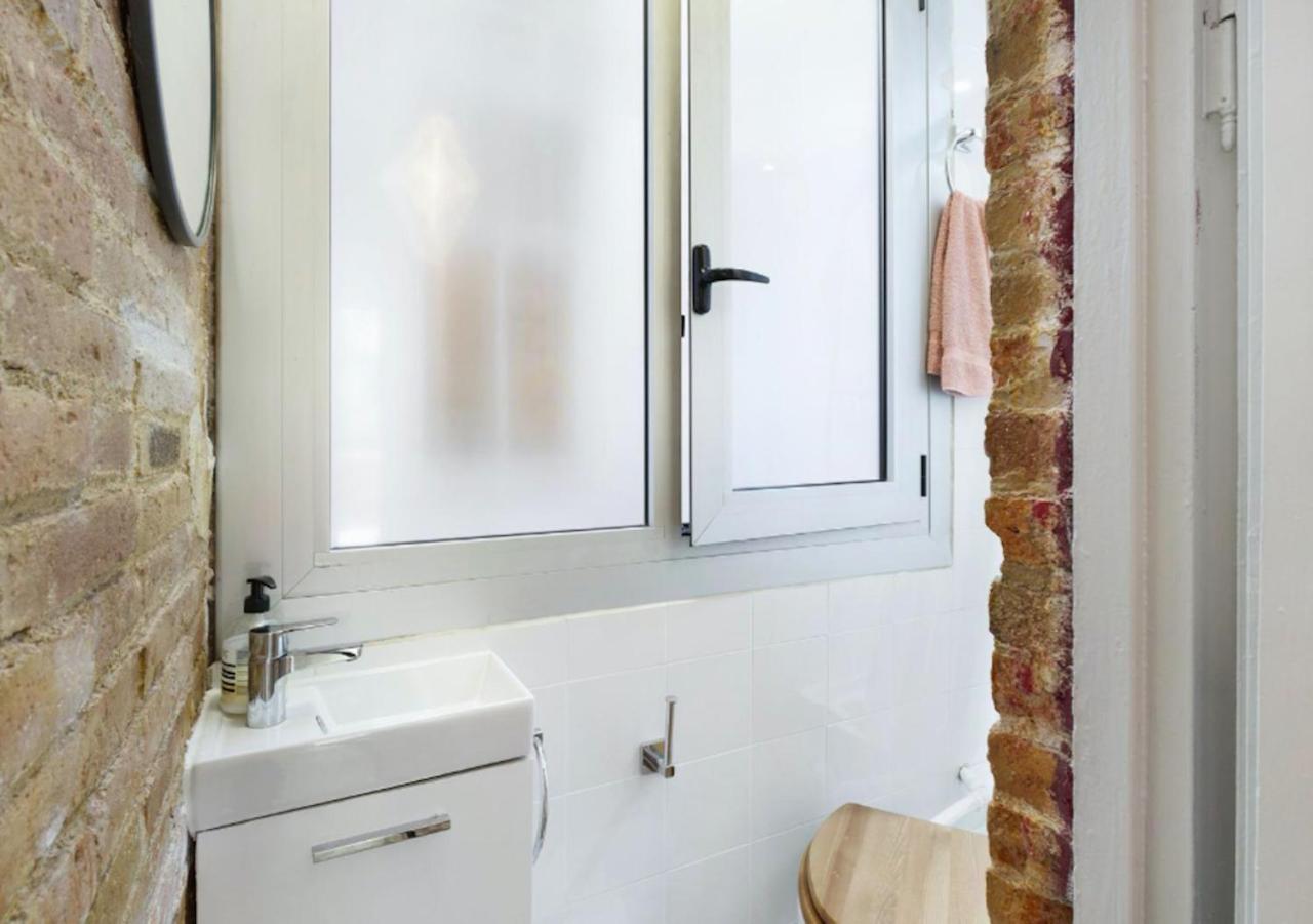 Great Apartment In Sagrada Familia With Balcony บาร์เซโลนา ภายนอก รูปภาพ