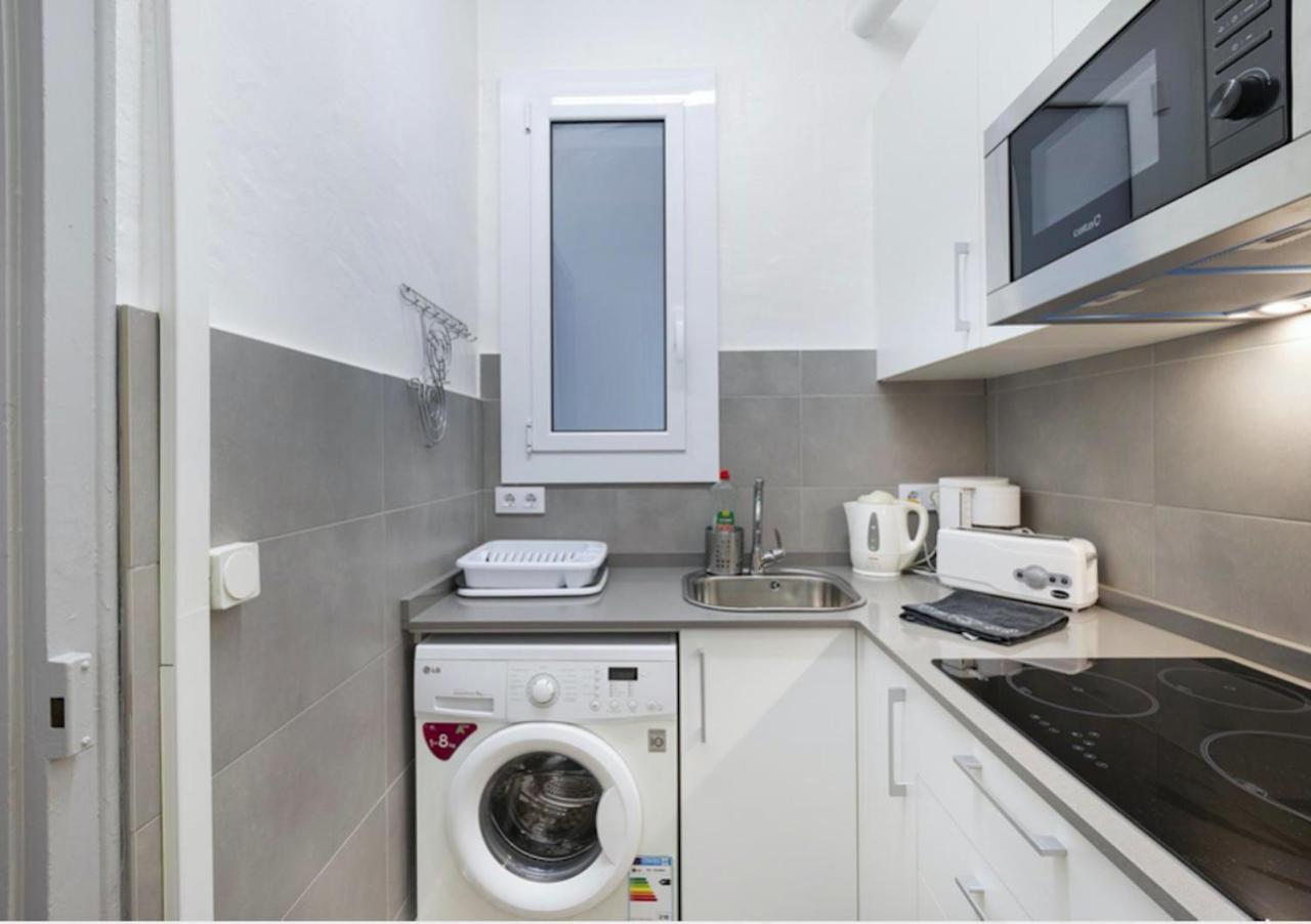 Great Apartment In Sagrada Familia With Balcony บาร์เซโลนา ภายนอก รูปภาพ