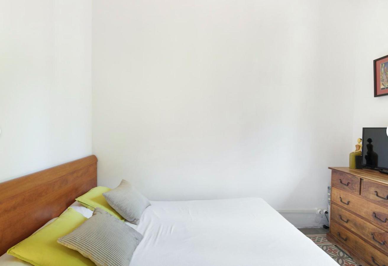 Great Apartment In Sagrada Familia With Balcony บาร์เซโลนา ภายนอก รูปภาพ