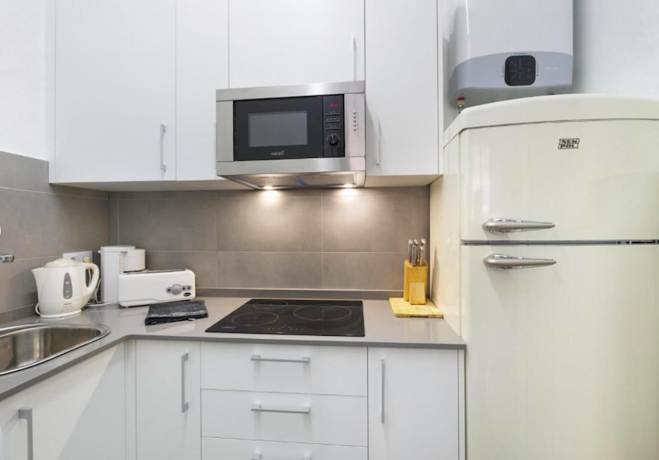 Great Apartment In Sagrada Familia With Balcony บาร์เซโลนา ภายนอก รูปภาพ