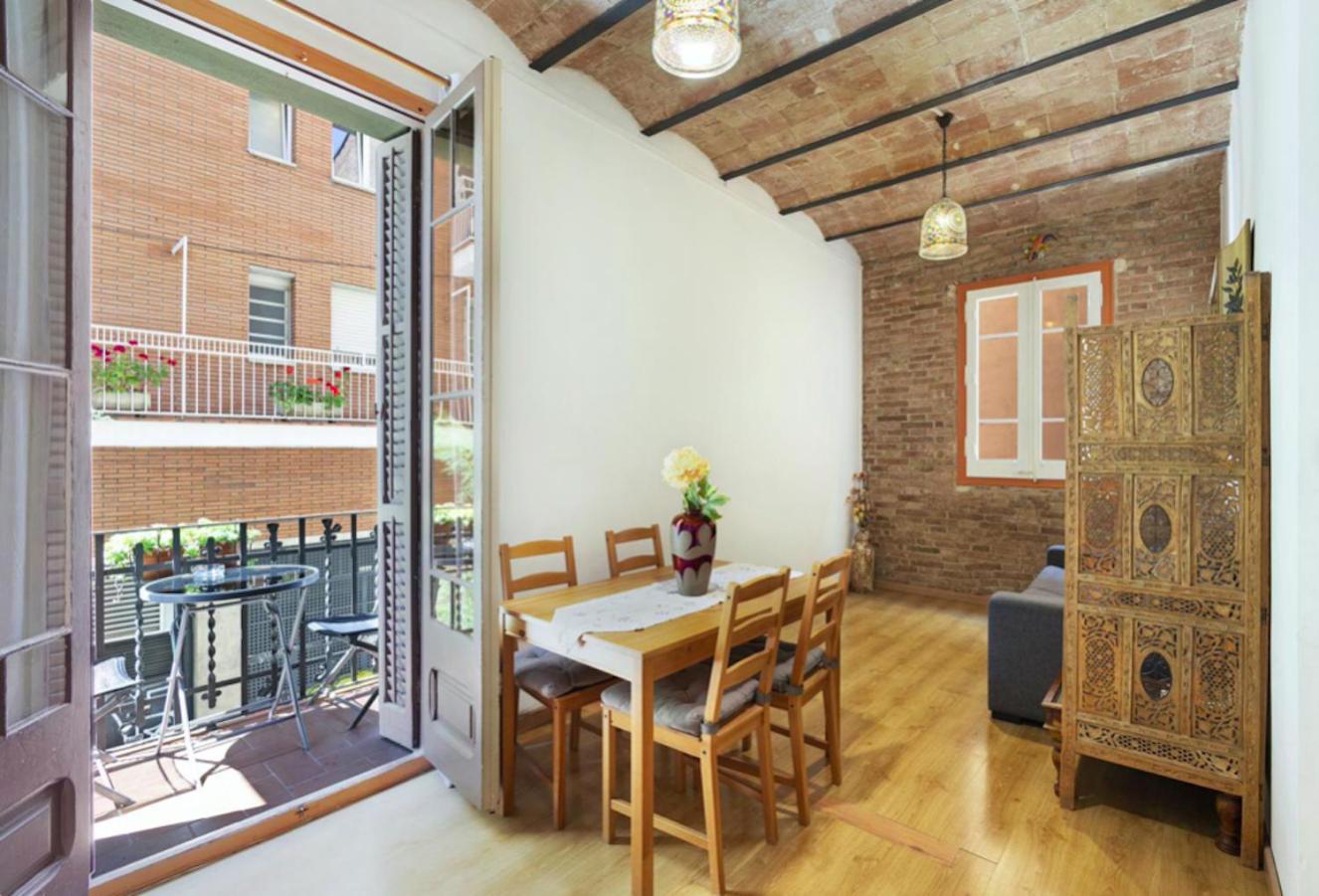 Great Apartment In Sagrada Familia With Balcony บาร์เซโลนา ภายนอก รูปภาพ