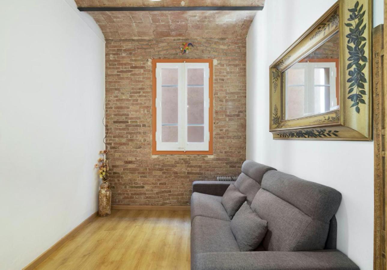 Great Apartment In Sagrada Familia With Balcony บาร์เซโลนา ภายนอก รูปภาพ