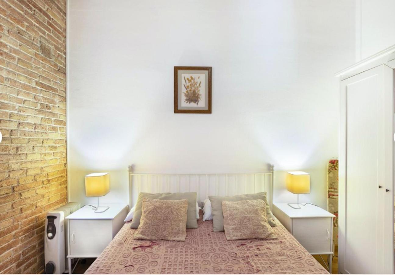 Great Apartment In Sagrada Familia With Balcony บาร์เซโลนา ภายนอก รูปภาพ