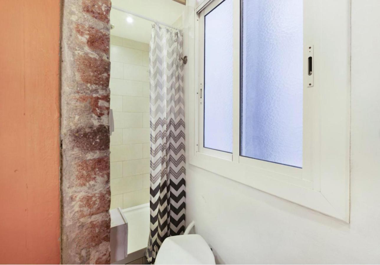 Great Apartment In Sagrada Familia With Balcony บาร์เซโลนา ภายนอก รูปภาพ